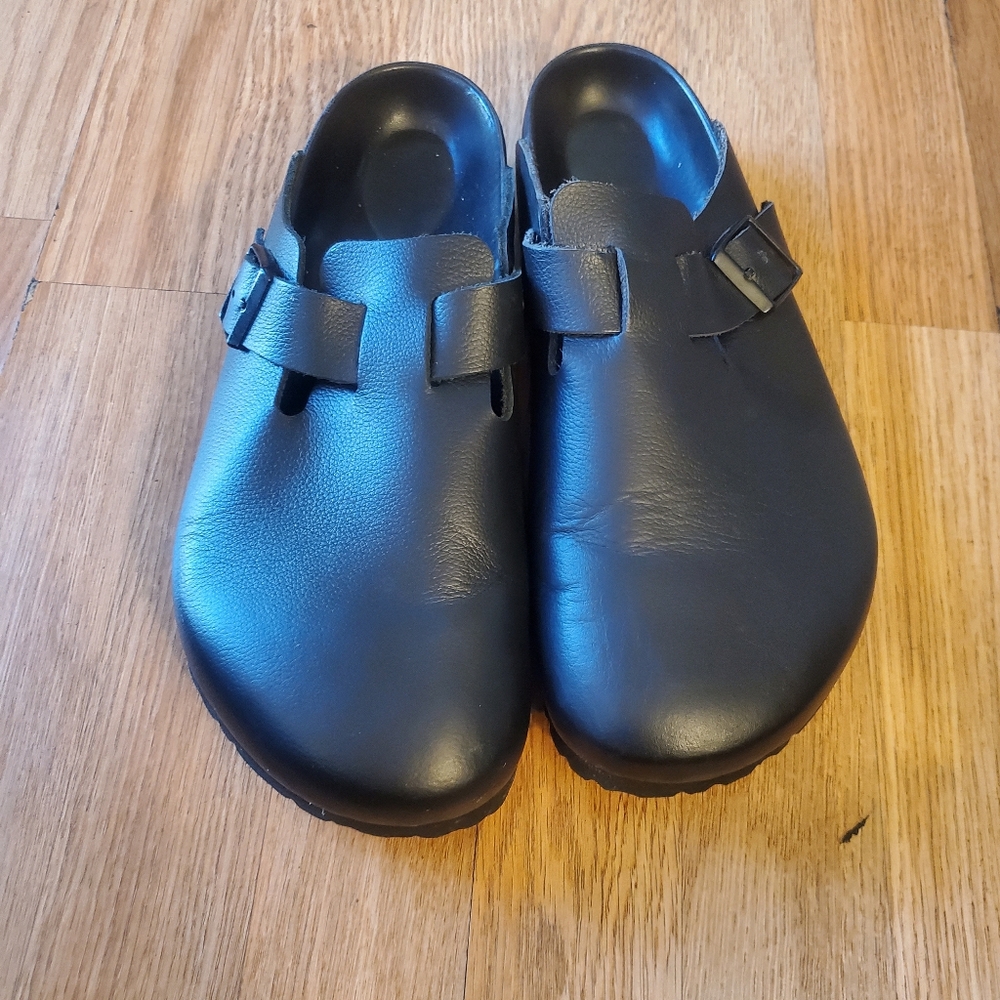 Birkenstock Men's Black Slip-On Comfort Clog with Adjustable Buckle, Size 43 - Picture 3 of 6